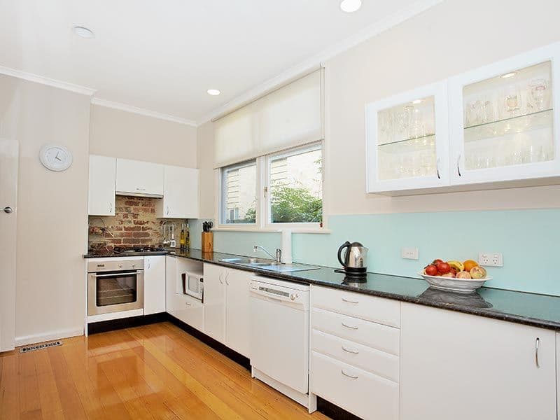 4 Clifton Street, BLACKBURN VIC 3130, Blackburn - Thumbnail 5