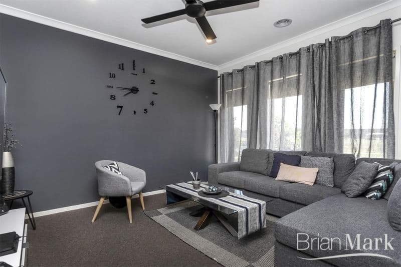 2104, 18 Park Lane, Chippendale - Thumbnail 2