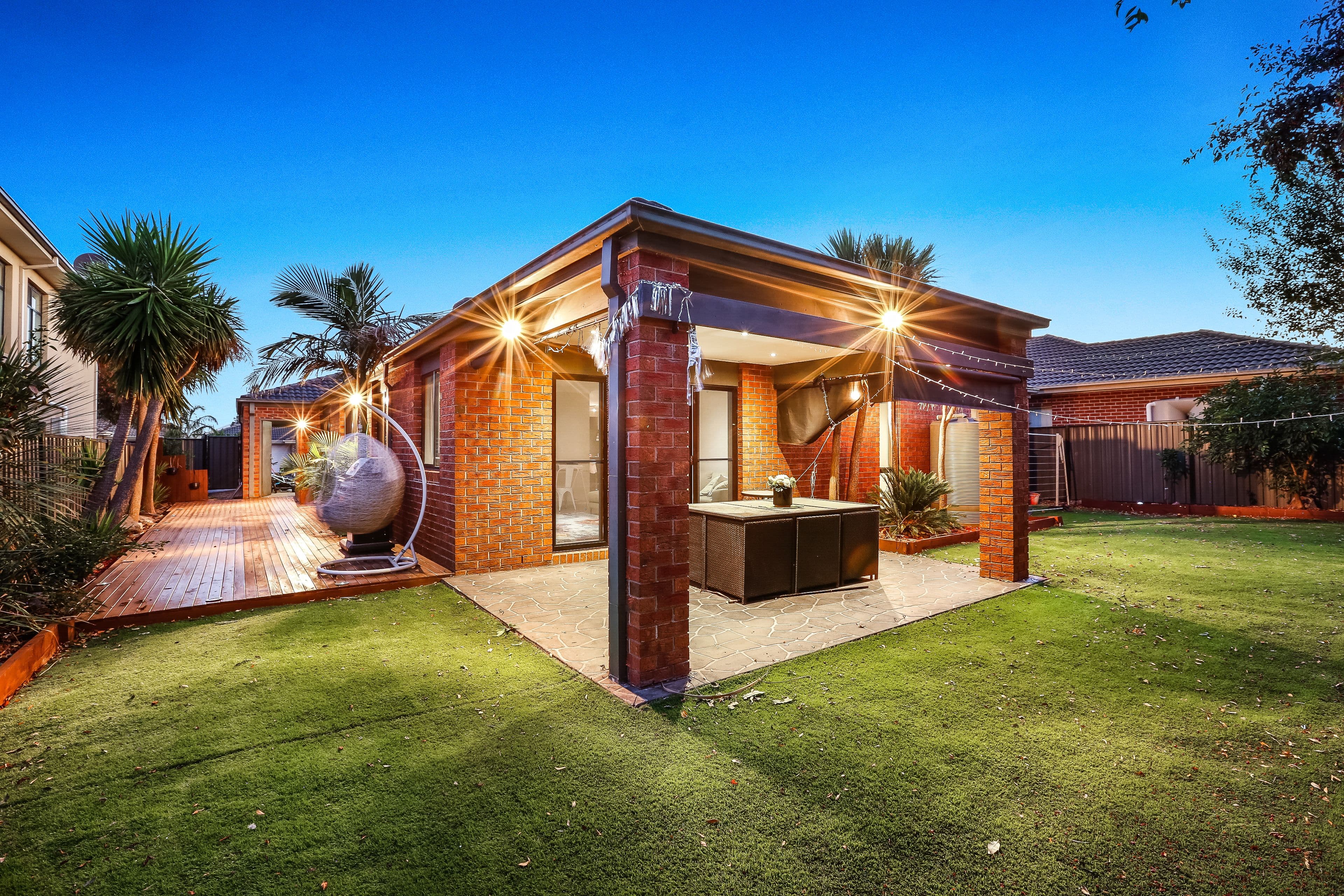 8 Markham Court, Roxburgh Park VIC 3064, Roxburgh Park - Thumbnail 2