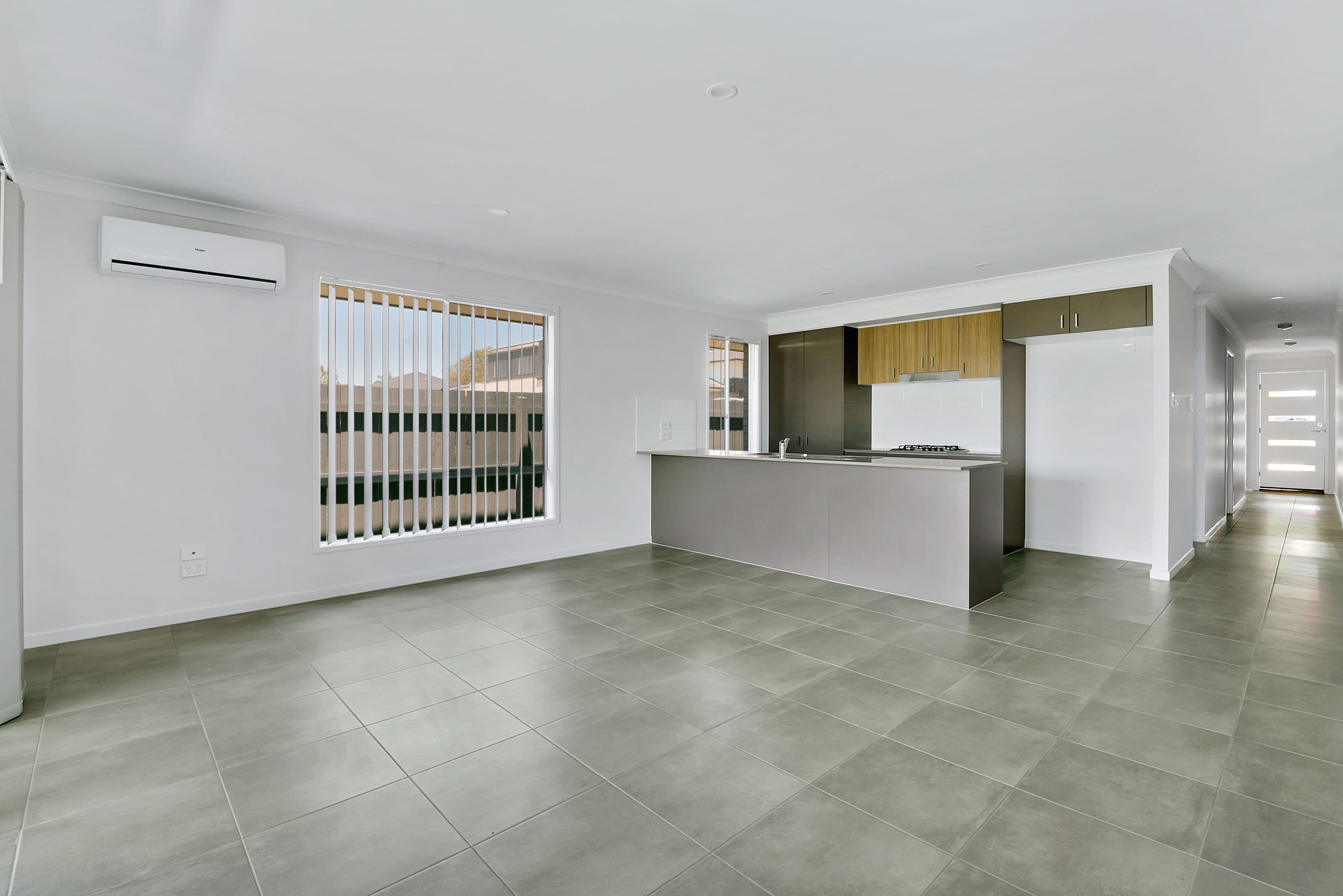 14 Cassidy Crescent, Bridgeman Downs QLD 4035, Bridgeman Downs - Thumbnail 2