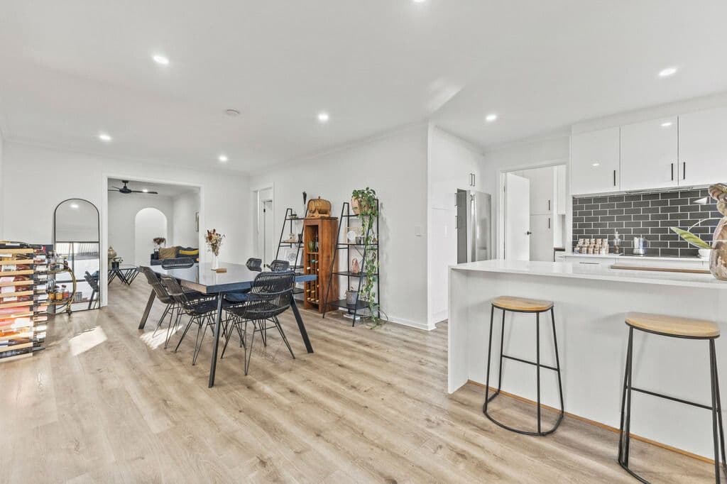 23 Malin Street, Semaphore Park SA 5019, Semaphore Park - Thumbnail 2