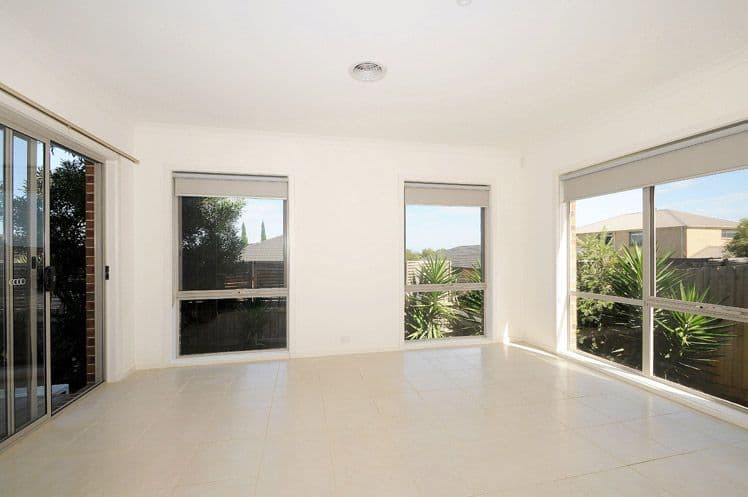 35 Lily Way, Skye VIC 3977, Skye - Thumbnail 4