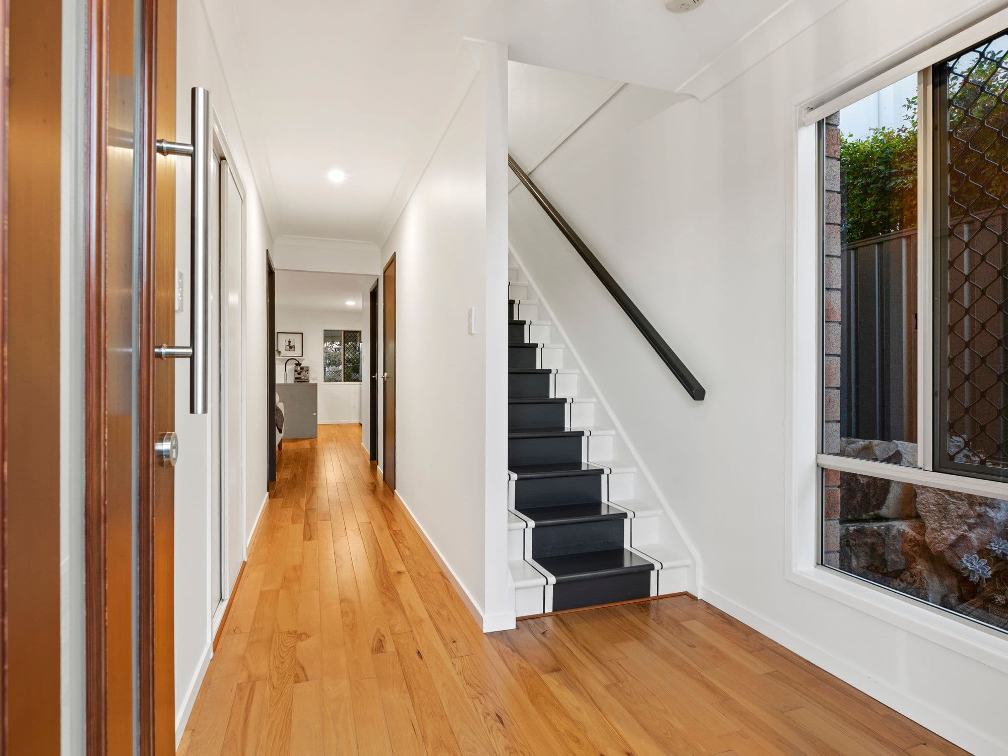7 Ursus Street, Seven Hills QLD 4170, Seven Hills - Thumbnail 3