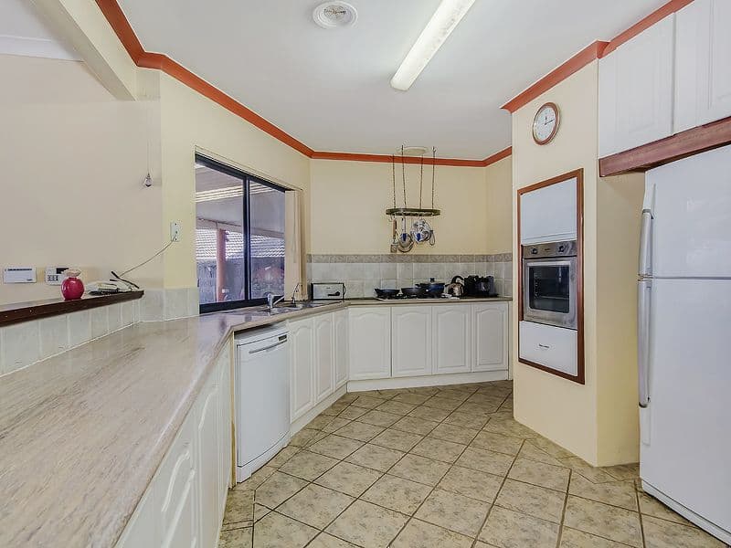 27 Trusty Parkway, BALDIVIS WA 6171, Baldivis - Thumbnail 7