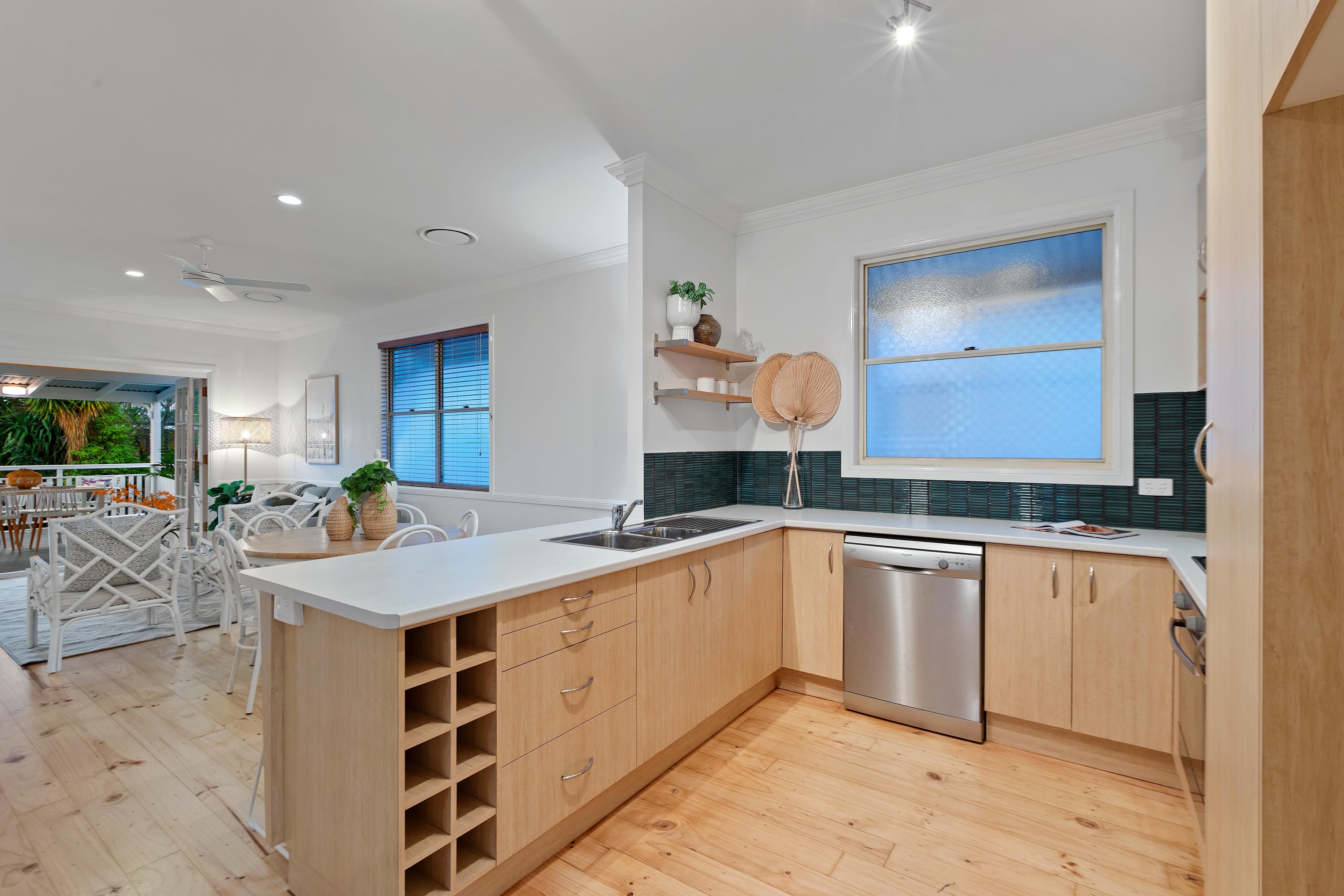 50 Clara Street, Camp Hill QLD 4152, Camp Hill - Thumbnail 2