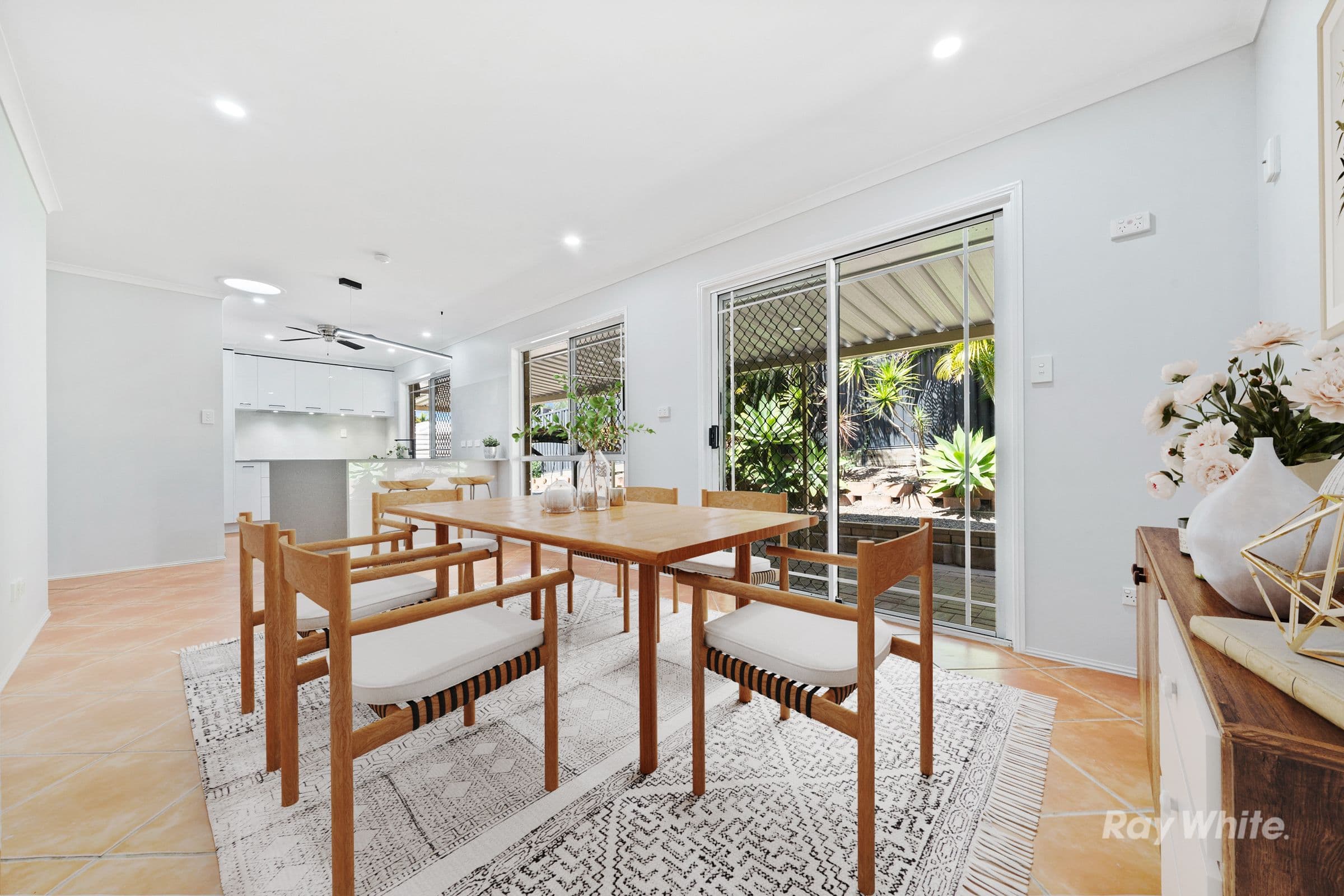 86 Herses Road, Eagleby QLD 4207, Eagleby - Thumbnail 3