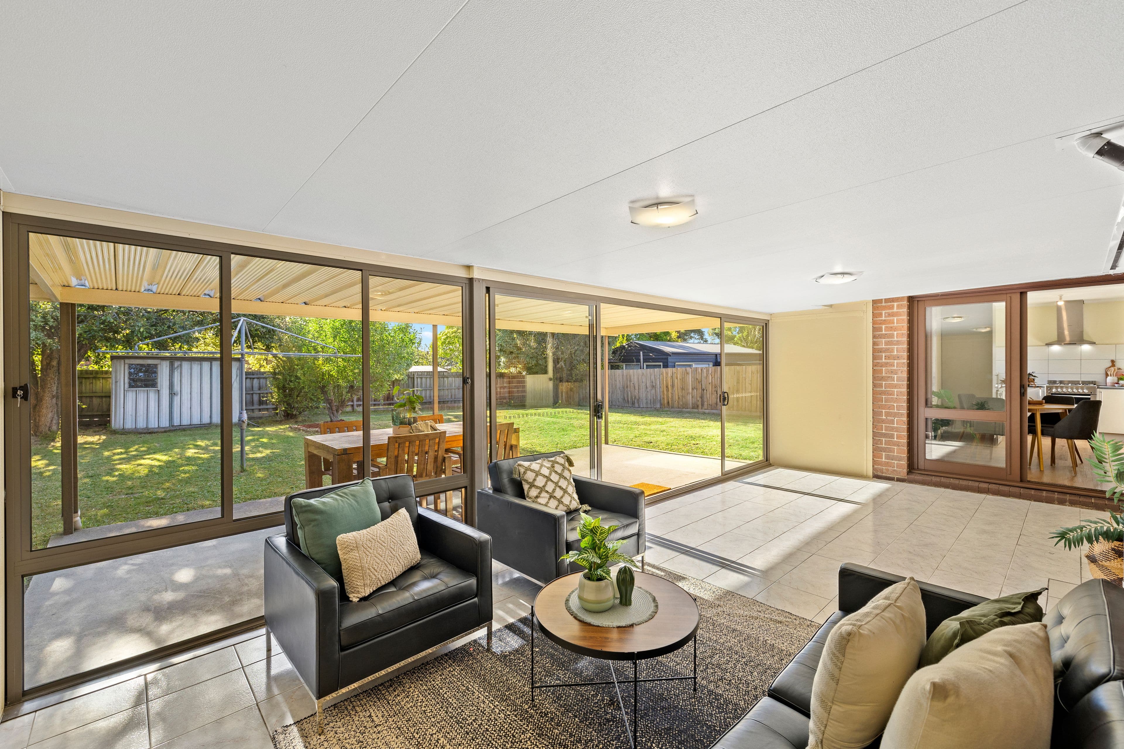 52 Mantung Crescent, Rowville VIC 3178, Rowville - Thumbnail 4