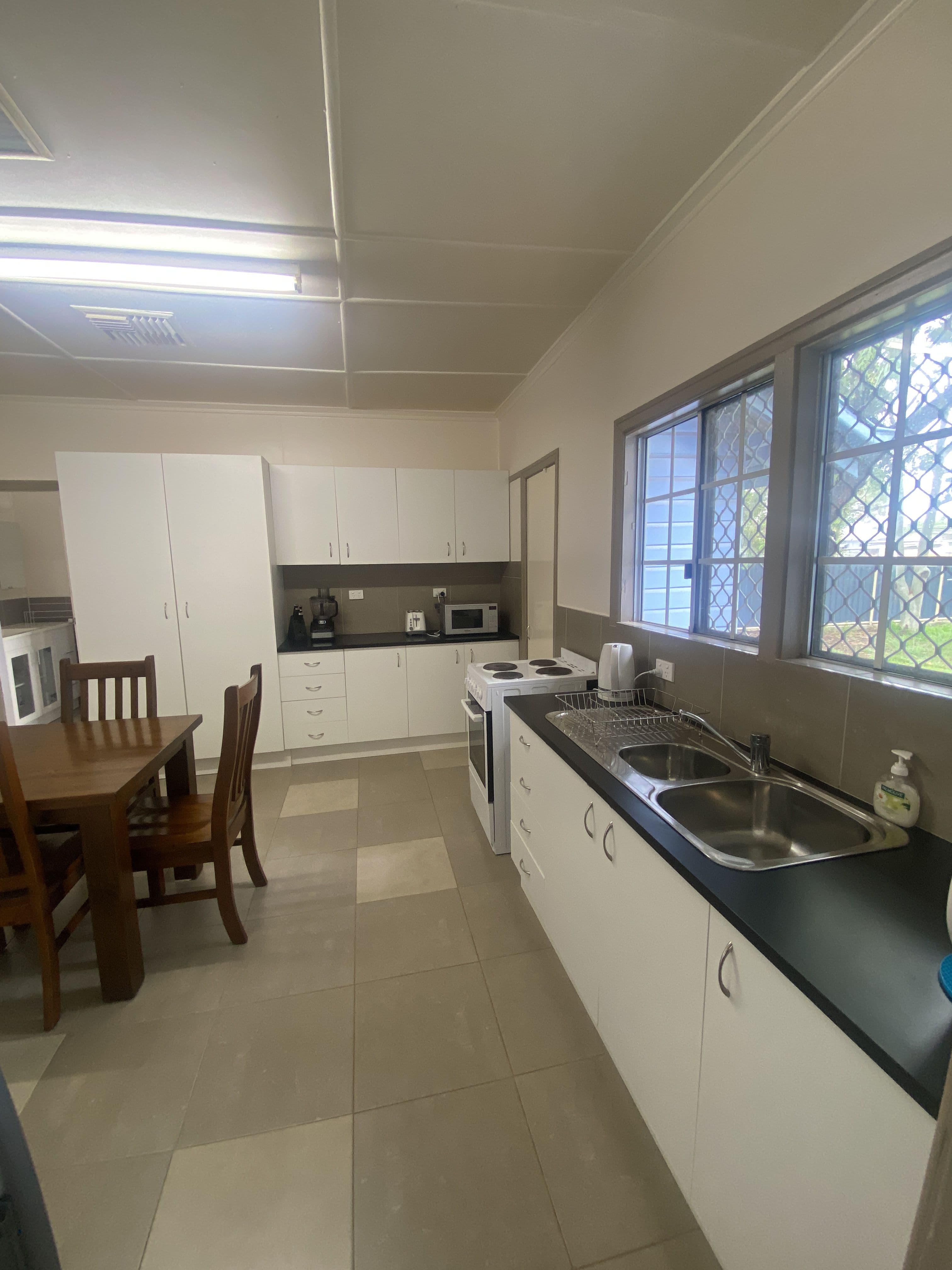 7 Coronation Street, Charleville QLD 4470, Charleville - Thumbnail 6