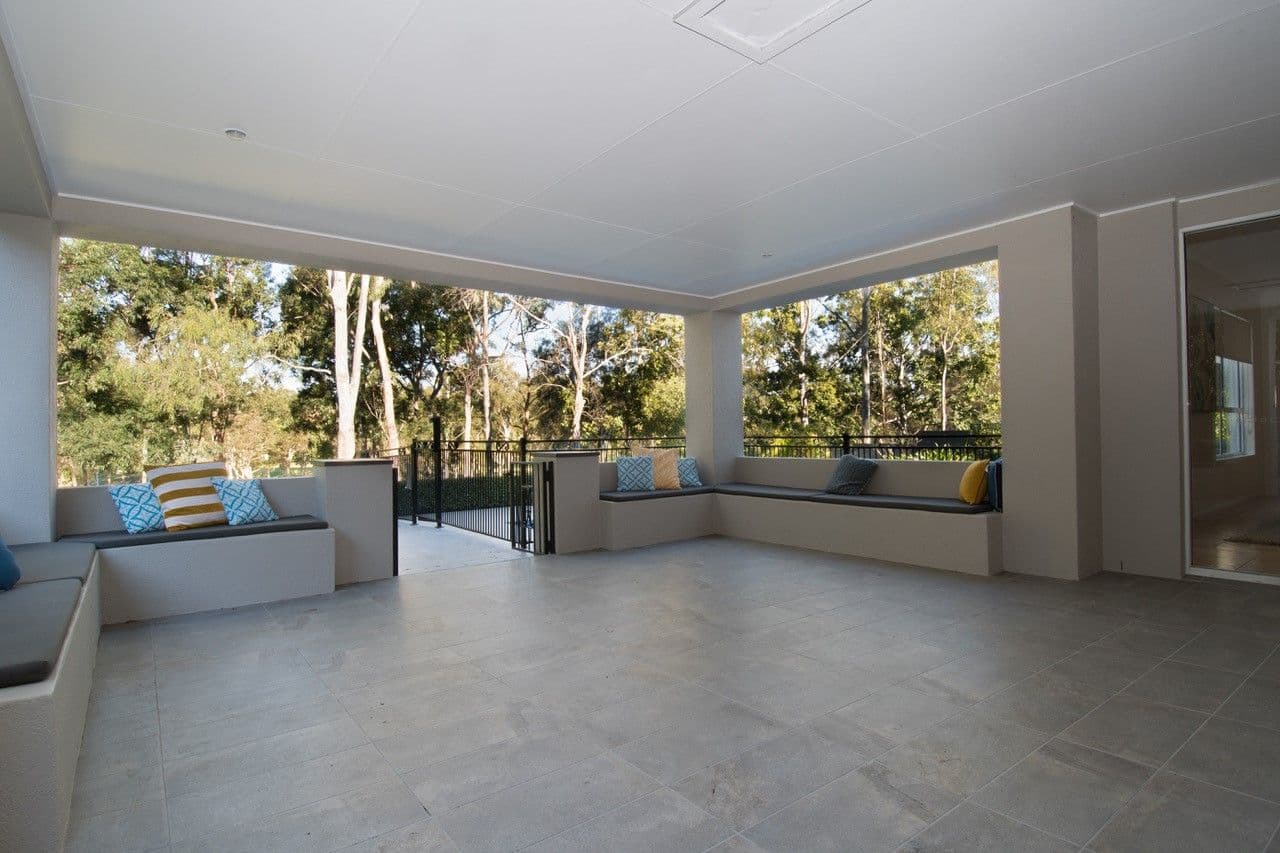 71 Chichester Drive, Arundel QLD 4214, Arundel - Thumbnail 2