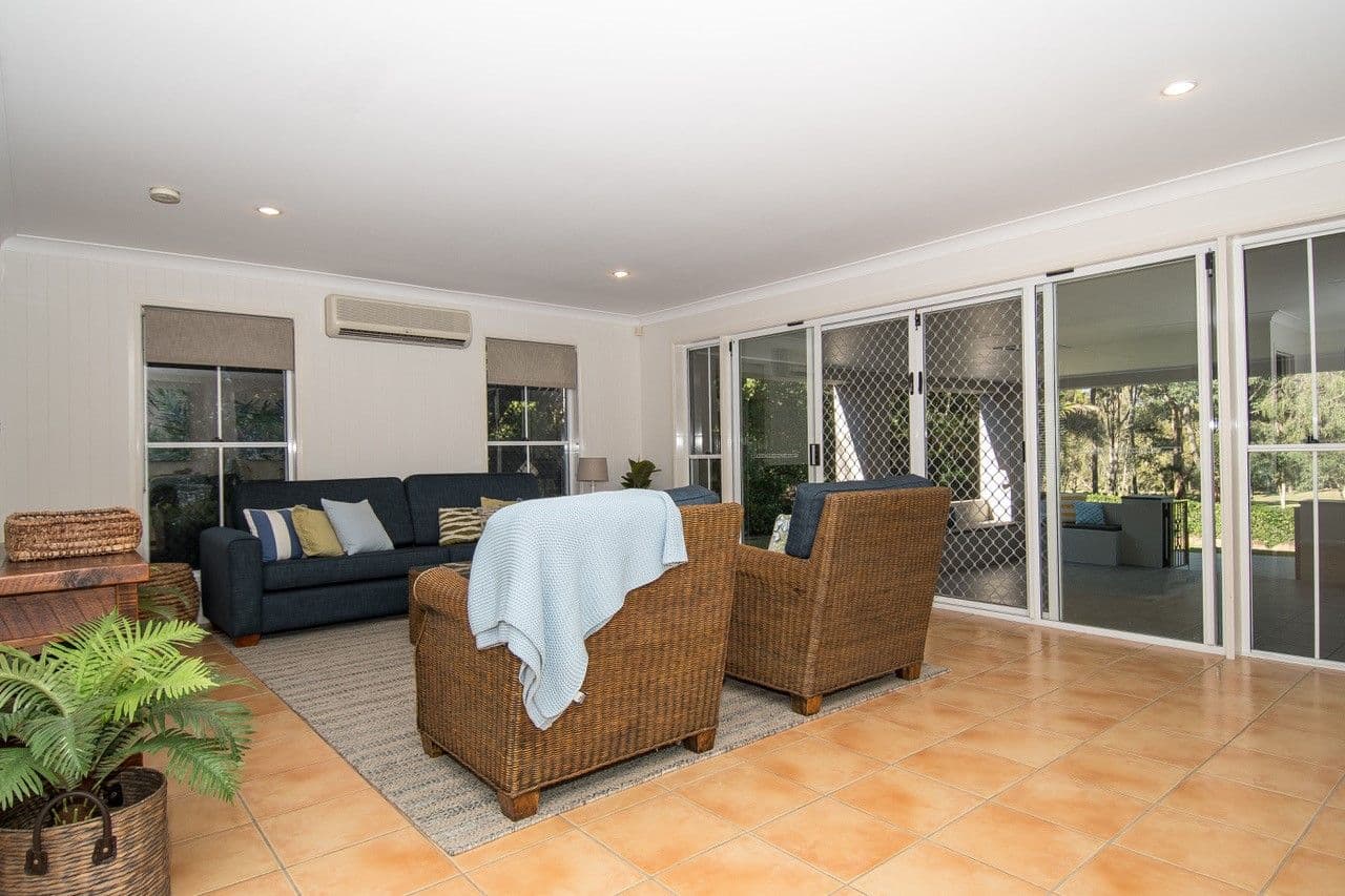 71 Chichester Drive, Arundel QLD 4214, Arundel - Thumbnail 5