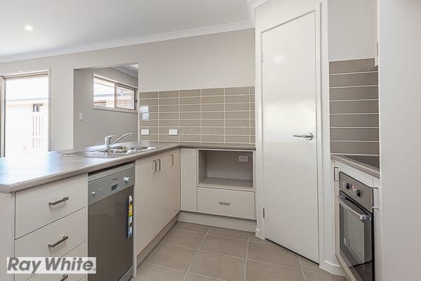 3 Essencia Avenue, Dakabin QLD 4503, Dakabin - Thumbnail 3
