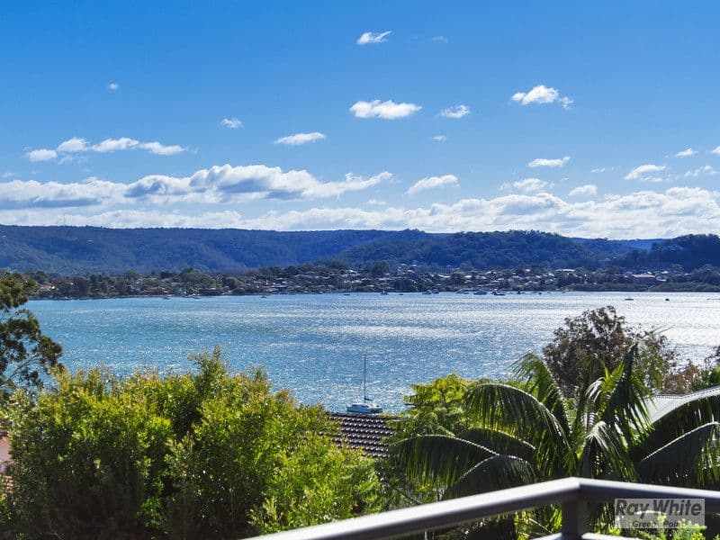 5 Lexington Parade, GREEN POINT NSW 2251, Green Point - Thumbnail 2