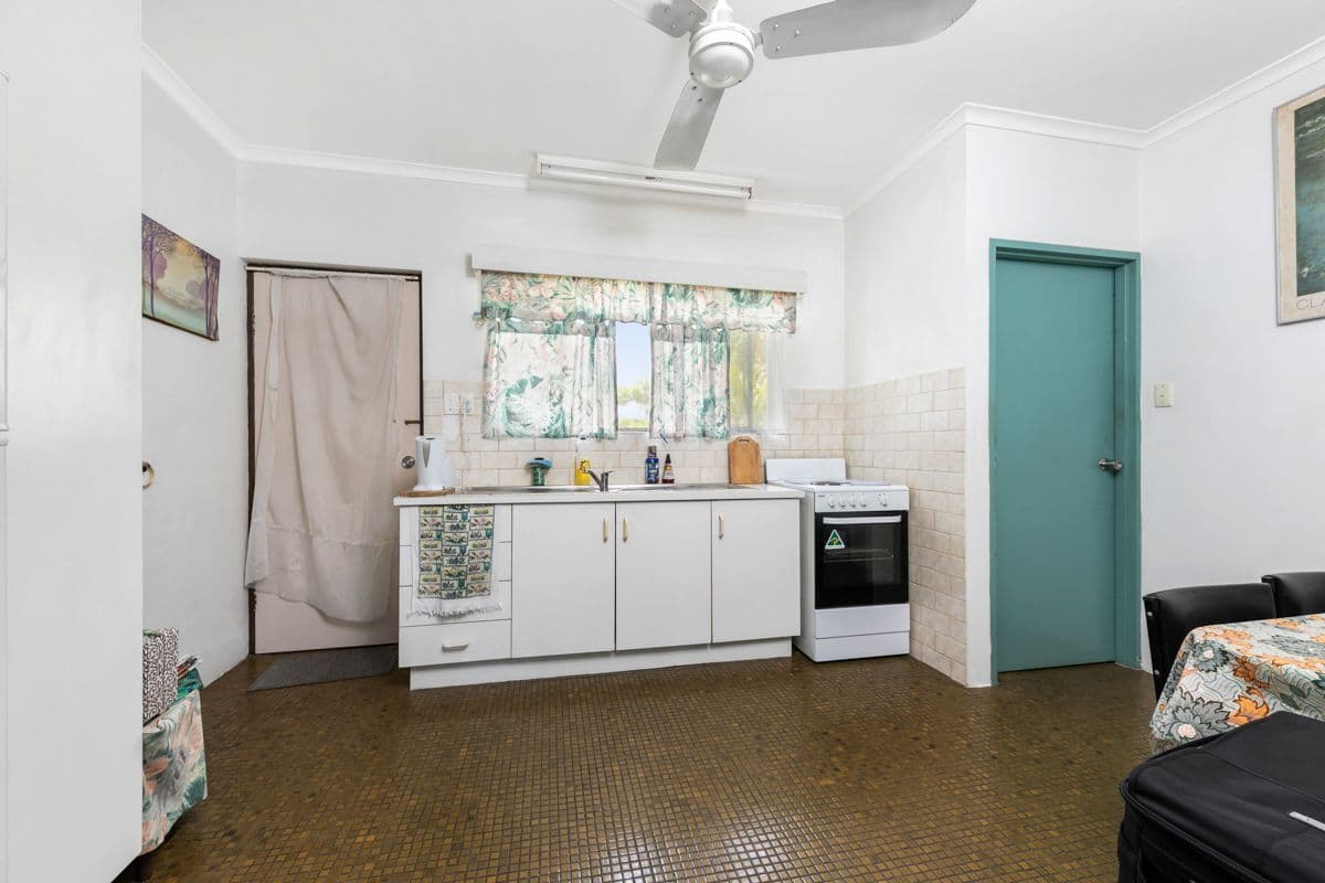 122 Mitchell Street, Larrakeyah NT 0820, Larrakeyah - Thumbnail 6