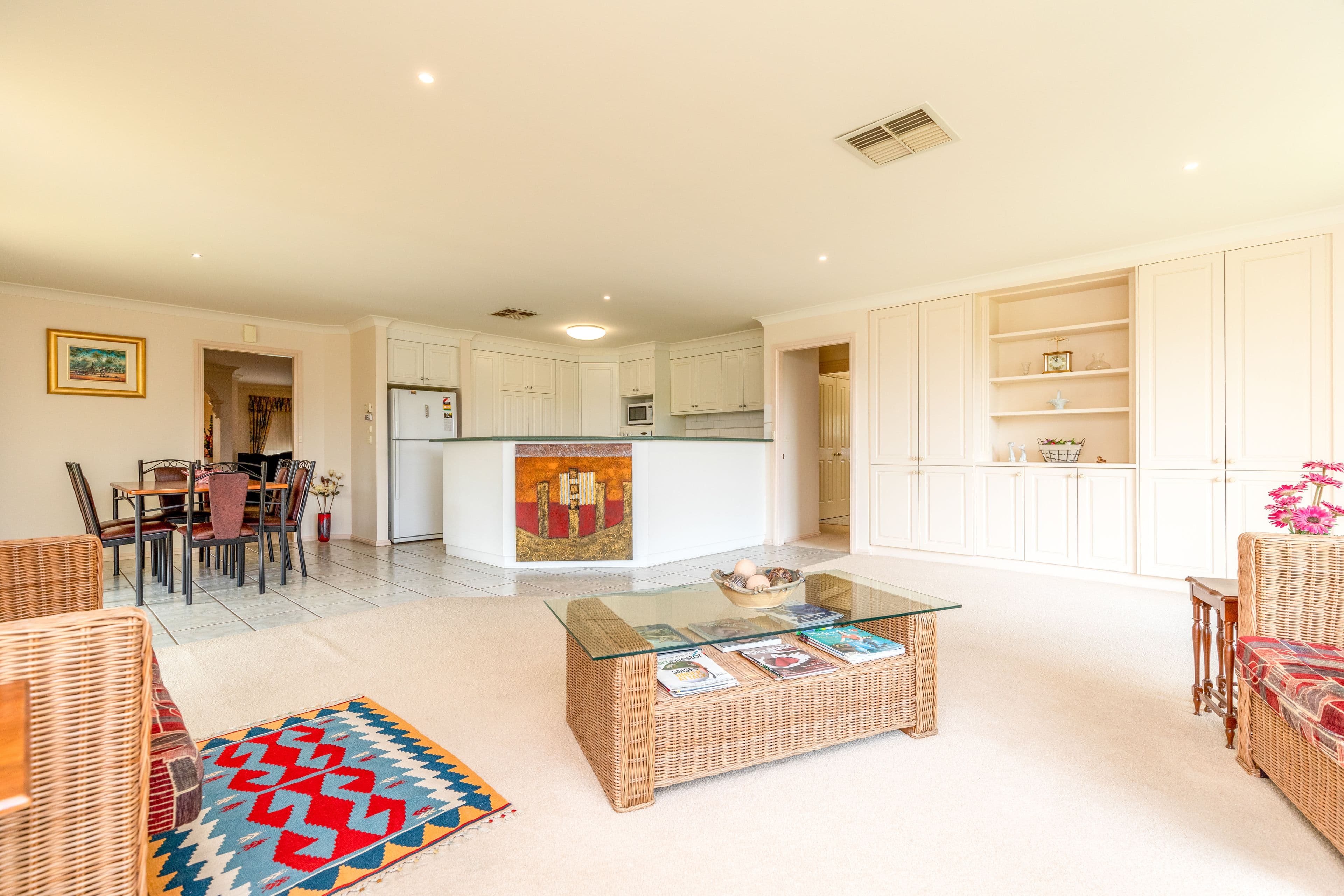 9 Lakehaven Drive, Lake Albert NSW 2650, Lake Albert - Thumbnail 6