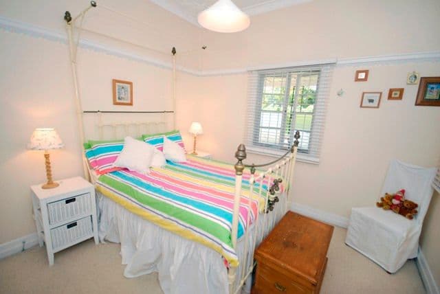 37 Marshall Road, Holland Park West QLD 4121, Holland Park West - Thumbnail 7