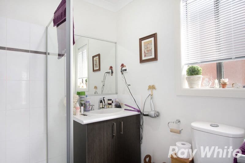 92 Melissa Way, Pakenham VIC 3810, Pakenham - Thumbnail 8