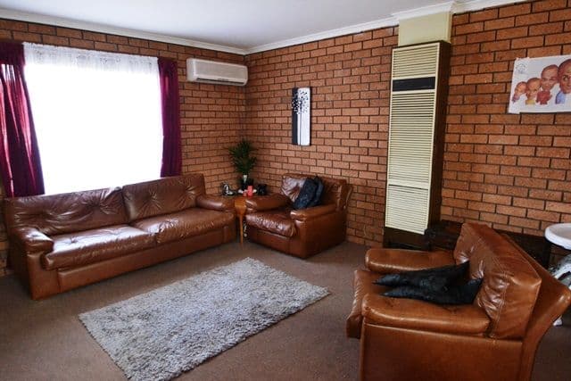 36 Abdullah Road, SEYMOUR VIC 3660, Seymour - Thumbnail 2