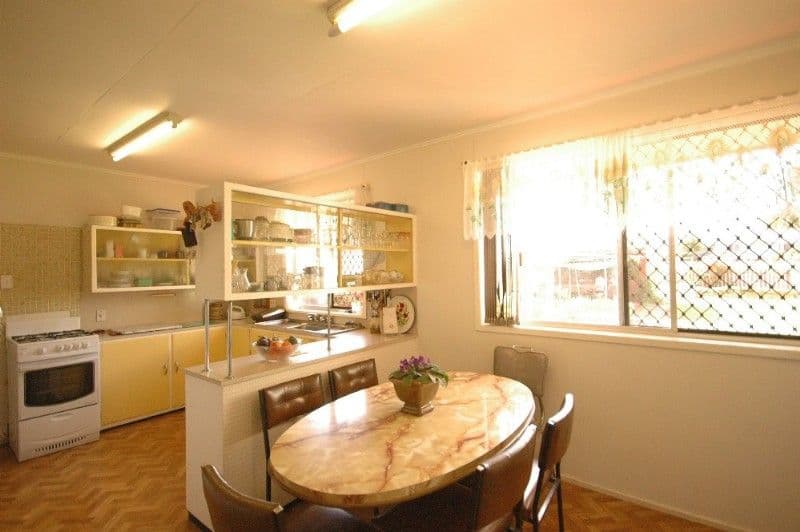 7 Lacaze Street, WILSONTON QLD 4350, Wilsonton - Thumbnail 4