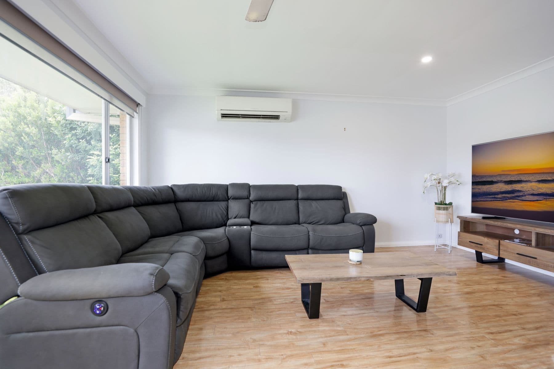 70 Mellfell Road, Cranebrook NSW 2749, Cranebrook - Thumbnail 2