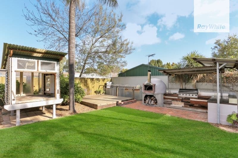 22 Creighton Avenue, Morphett Vale SA 5162, Morphett Vale - Thumbnail 2