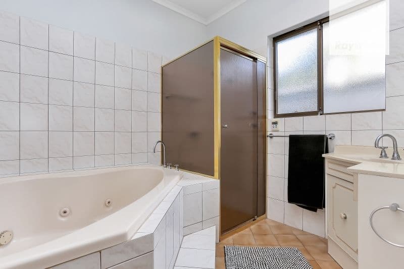 22 Creighton Avenue, Morphett Vale SA 5162, Morphett Vale - Thumbnail 8