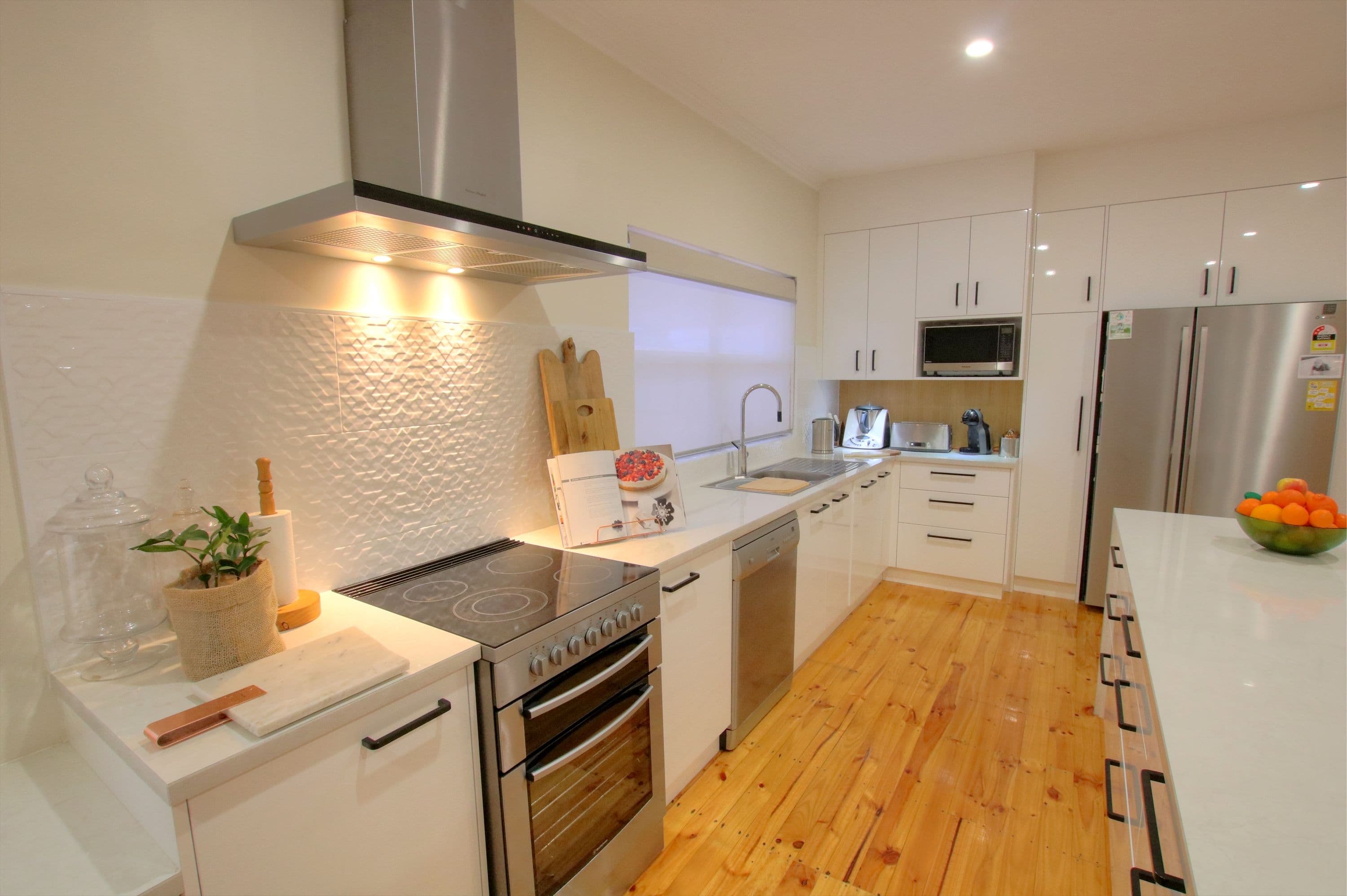 1 West Road, Waikerie SA 5330, Waikerie - Thumbnail 2