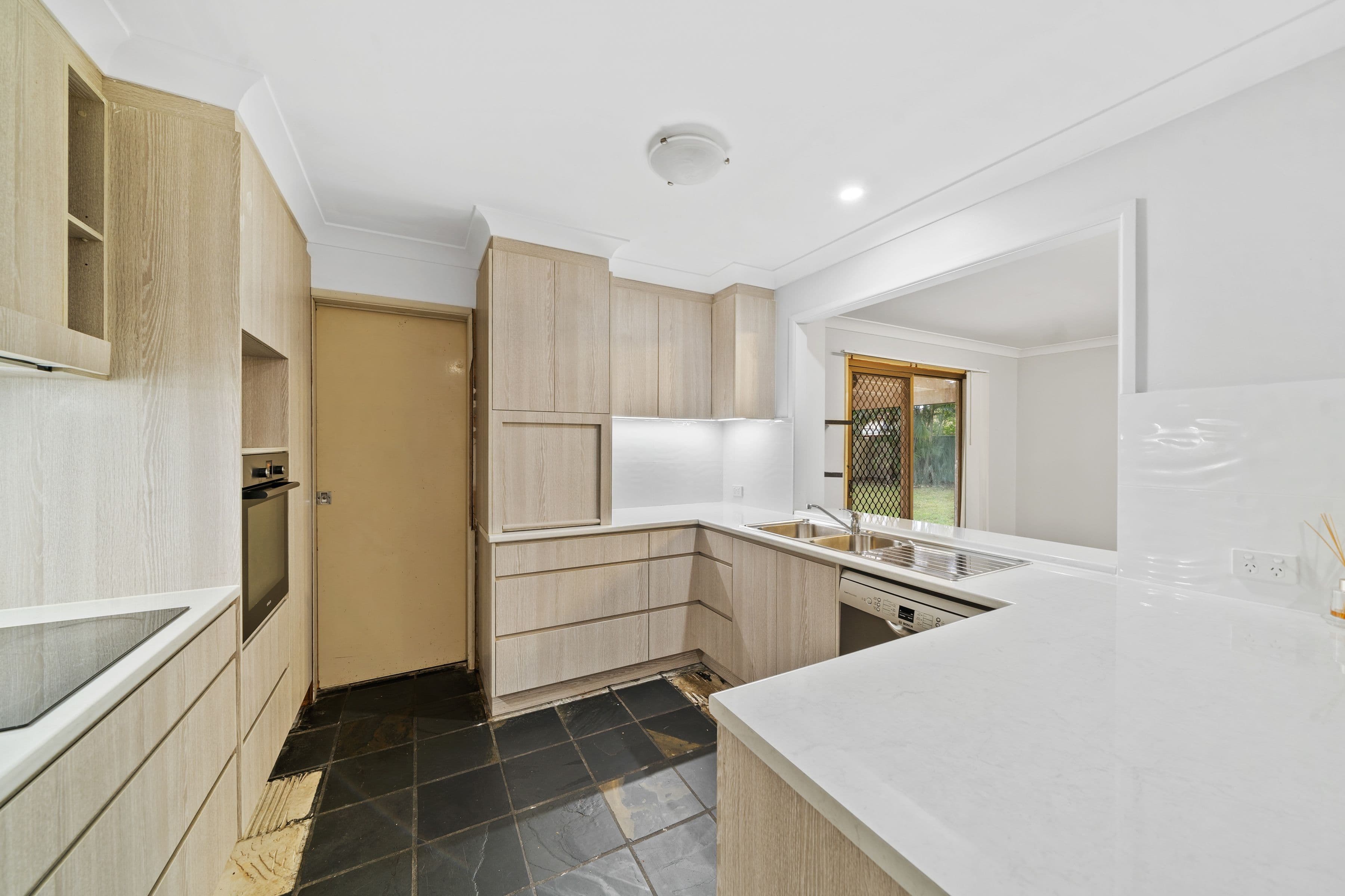9 Stewart Street, Marsden QLD 4132, Marsden - Thumbnail 3
