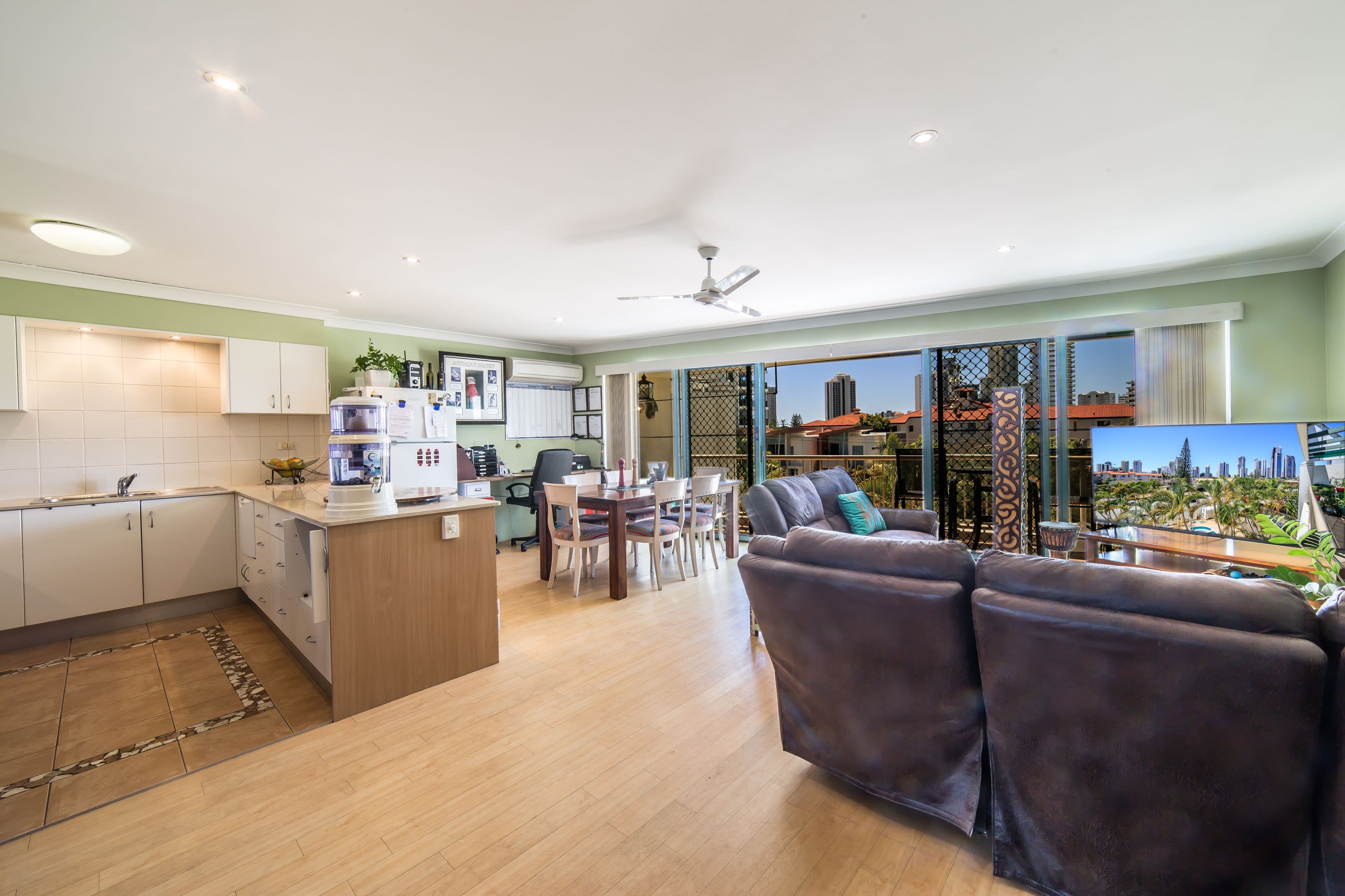 2 Adori Street, Chevron Island QLD 4217, Surfers Paradise - Thumbnail 5