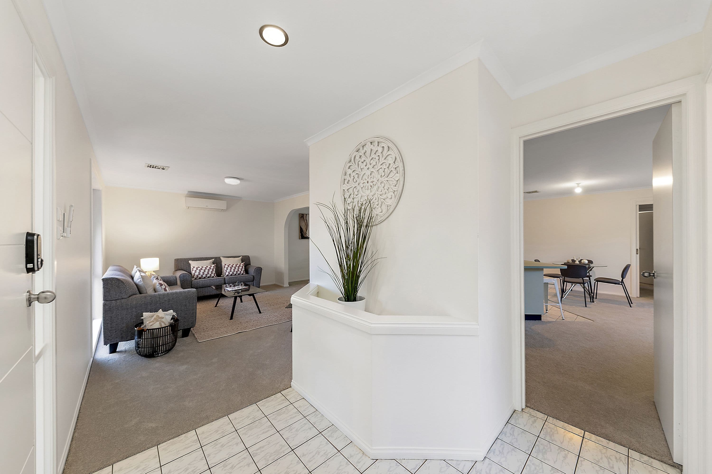 17 Evelyn Owen Crescent, Dunlop ACT 2615, Dunlop - Thumbnail 3