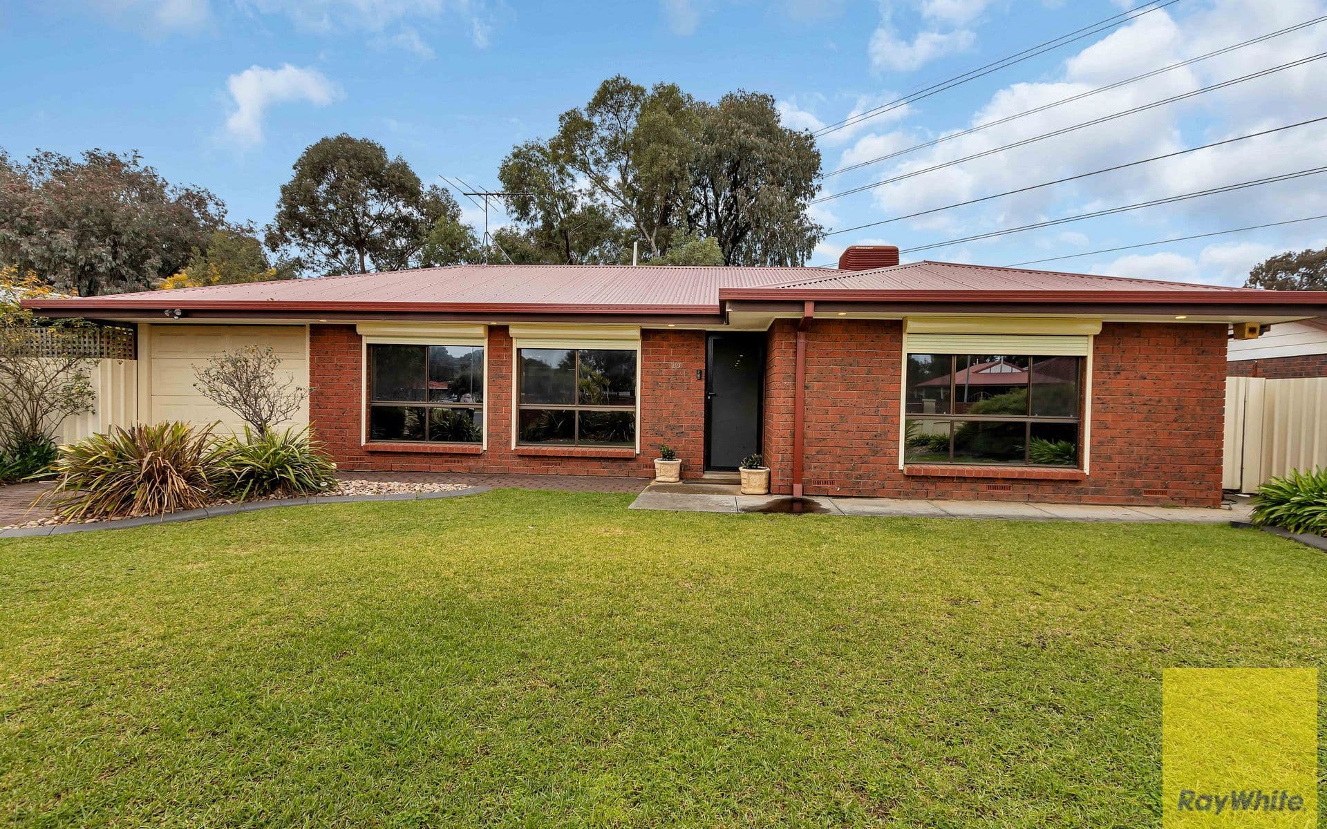 10 Warming Street, Parafield Gardens SA 5107, Parafield Gardens - Thumbnail 2