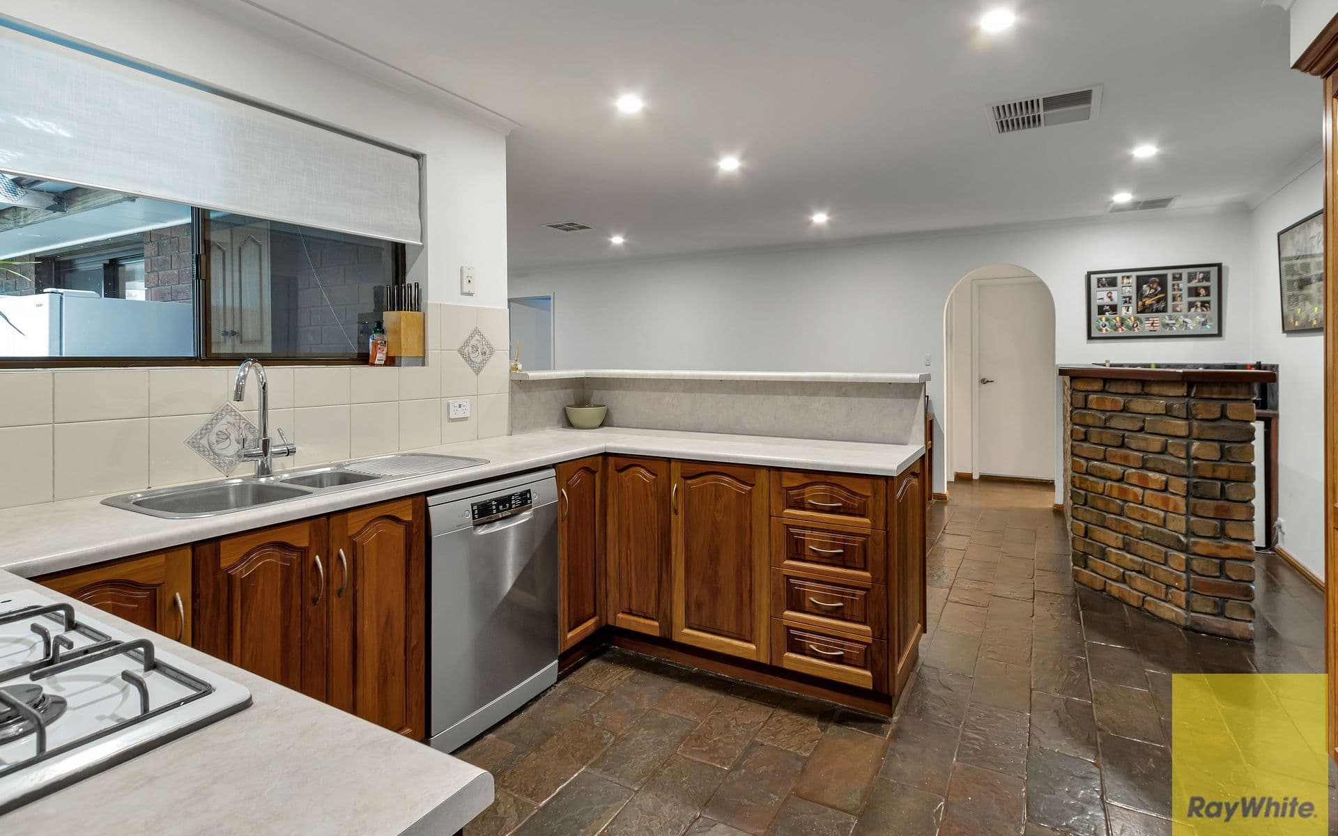 10 Warming Street, Parafield Gardens SA 5107, Parafield Gardens - Thumbnail 5