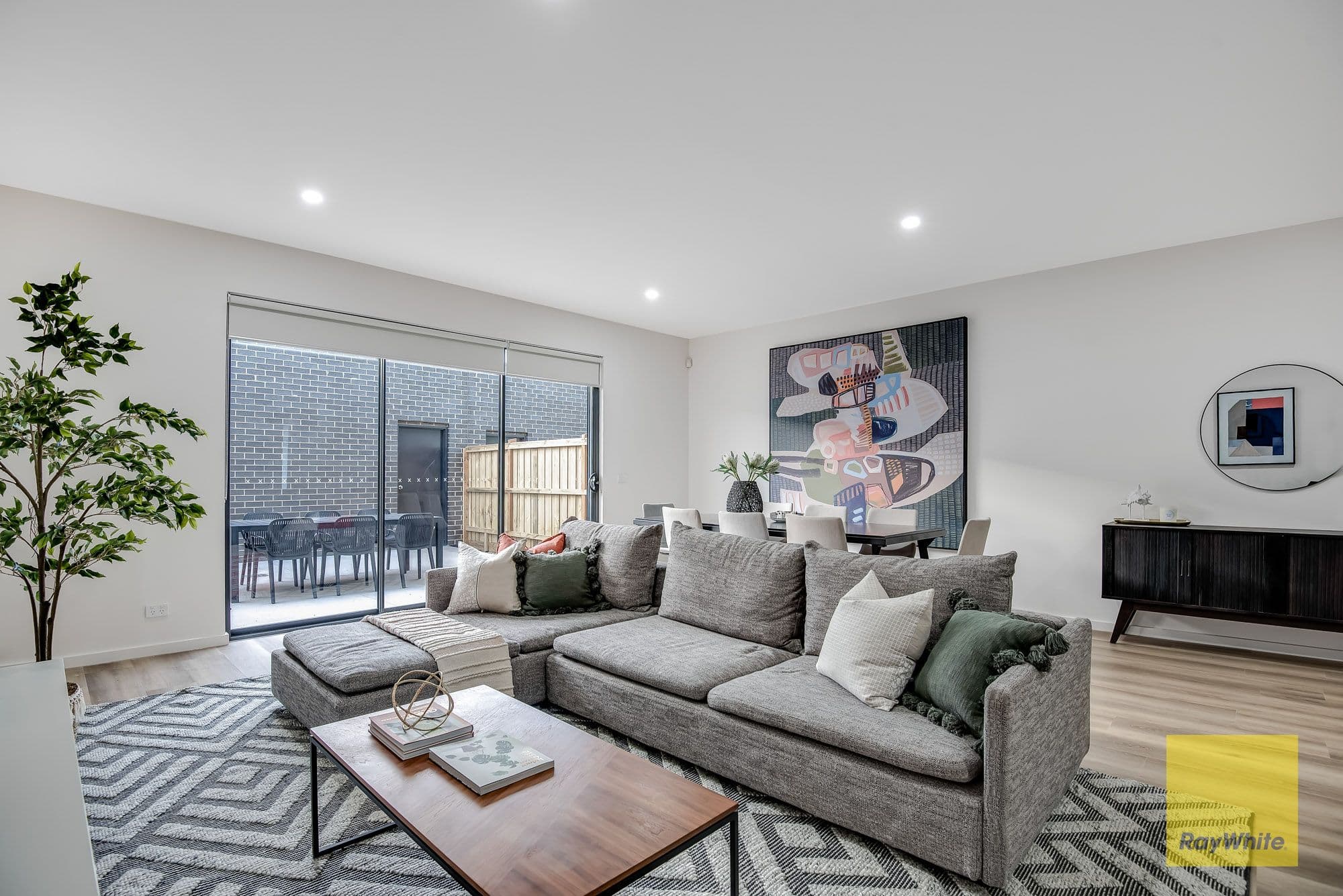 13 Scarlet Walk, Tarneit VIC 3029, Tarneit - Thumbnail 3