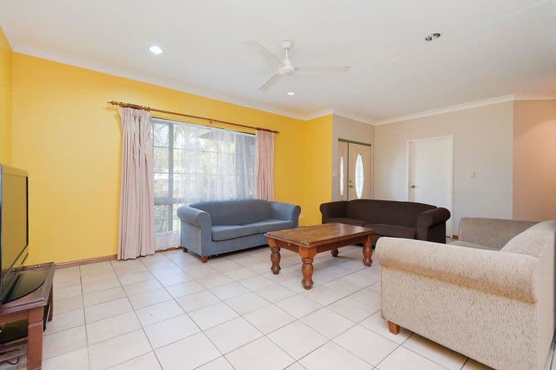 106 Woodlake Boulevard, DURACK NT 0830, Durack - Thumbnail 2