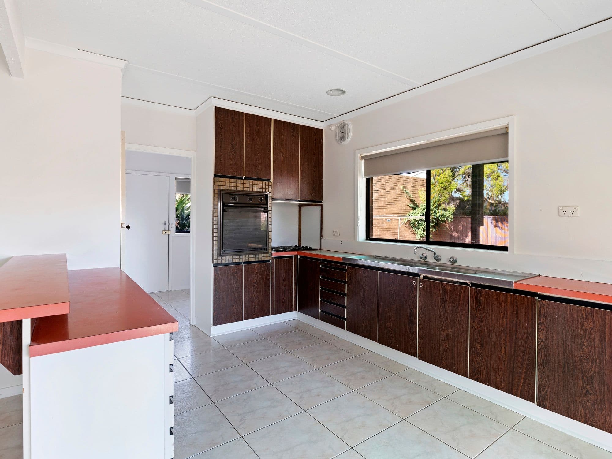 67 Faithfull Street, Benalla VIC 3672, Benalla - Thumbnail 2
