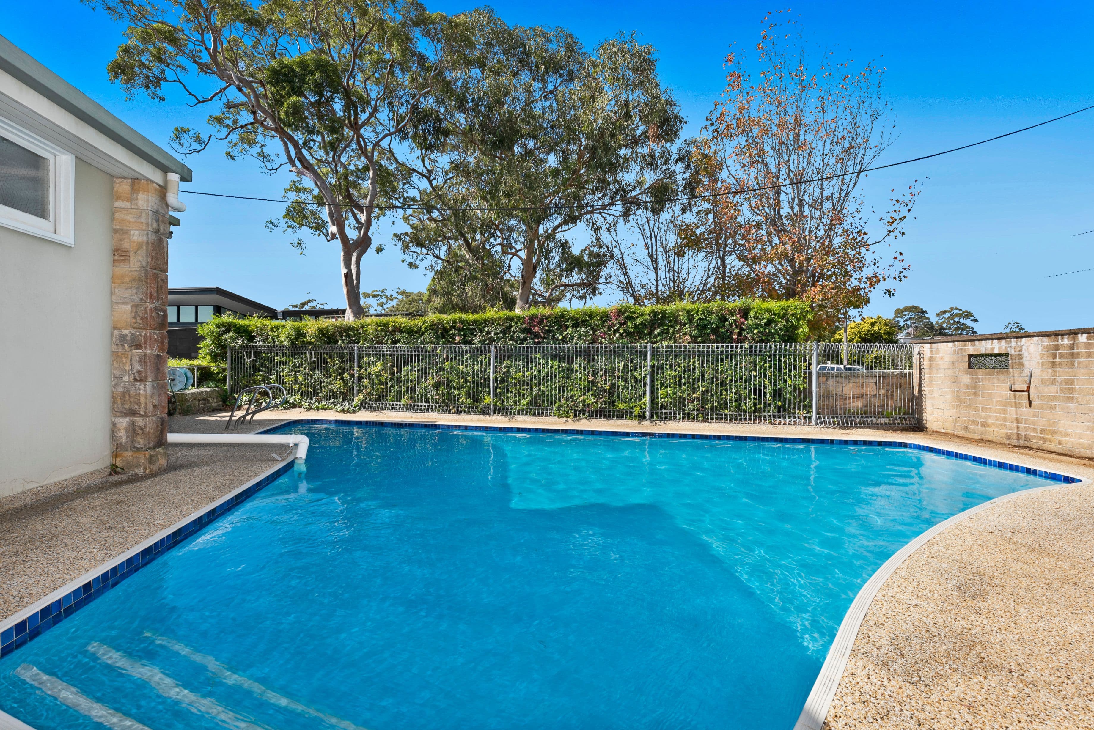 11B Coomleigh Avenue, Glen Waverley, Glen Waverley - Thumbnail 4