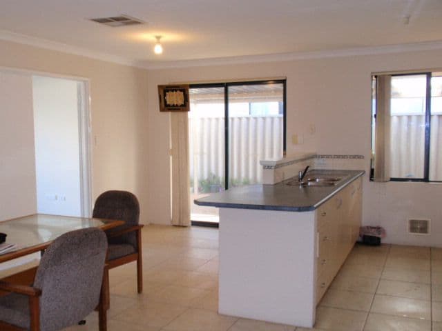 37 Albatross Loop, BEECHBORO WA 6063, Beechboro - Thumbnail 4