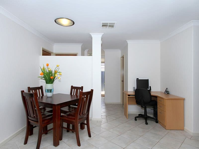 10 Manoora Place, KENWICK WA 6107, Kenwick - Thumbnail 8