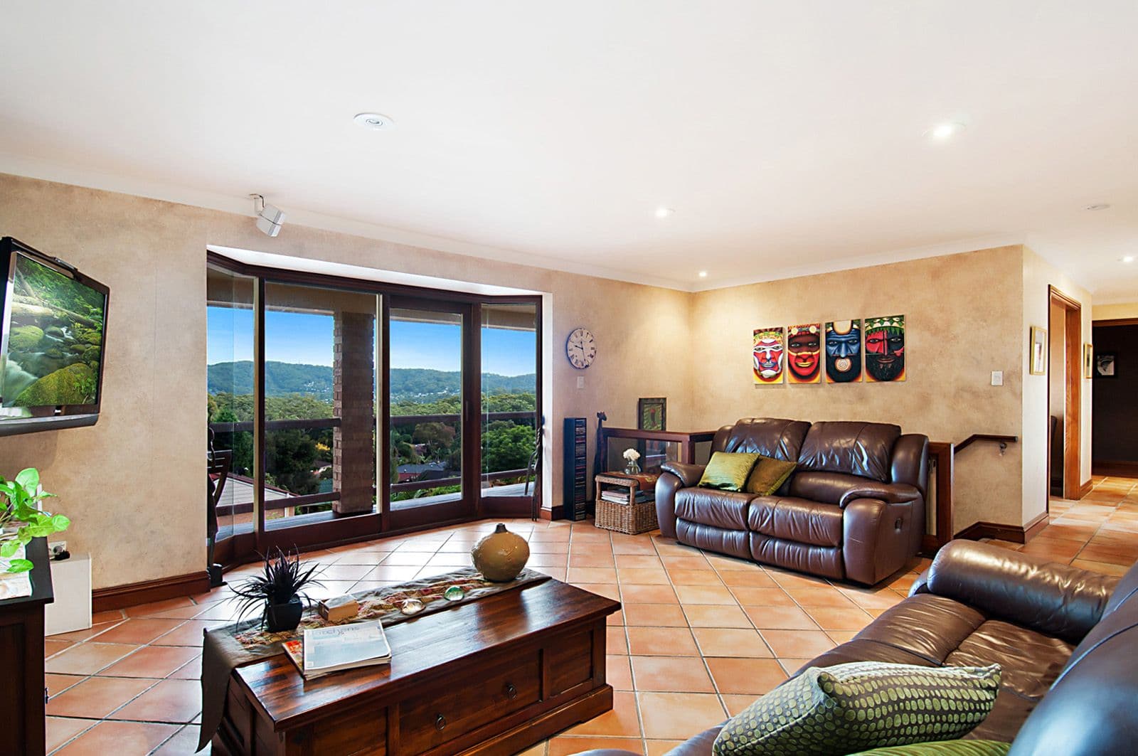 21 Beveridge Drive, GREEN POINT NSW 2251, Green Point - Thumbnail 2