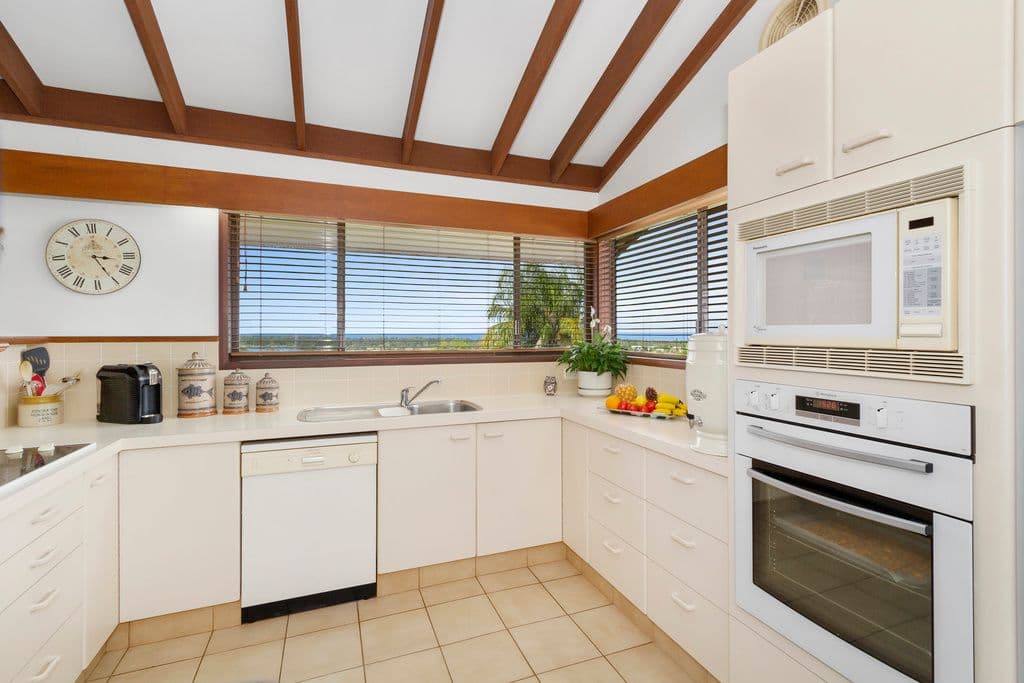 9 Hibiscus Parade, Banora Point NSW 2486, Banora Point - Thumbnail 5