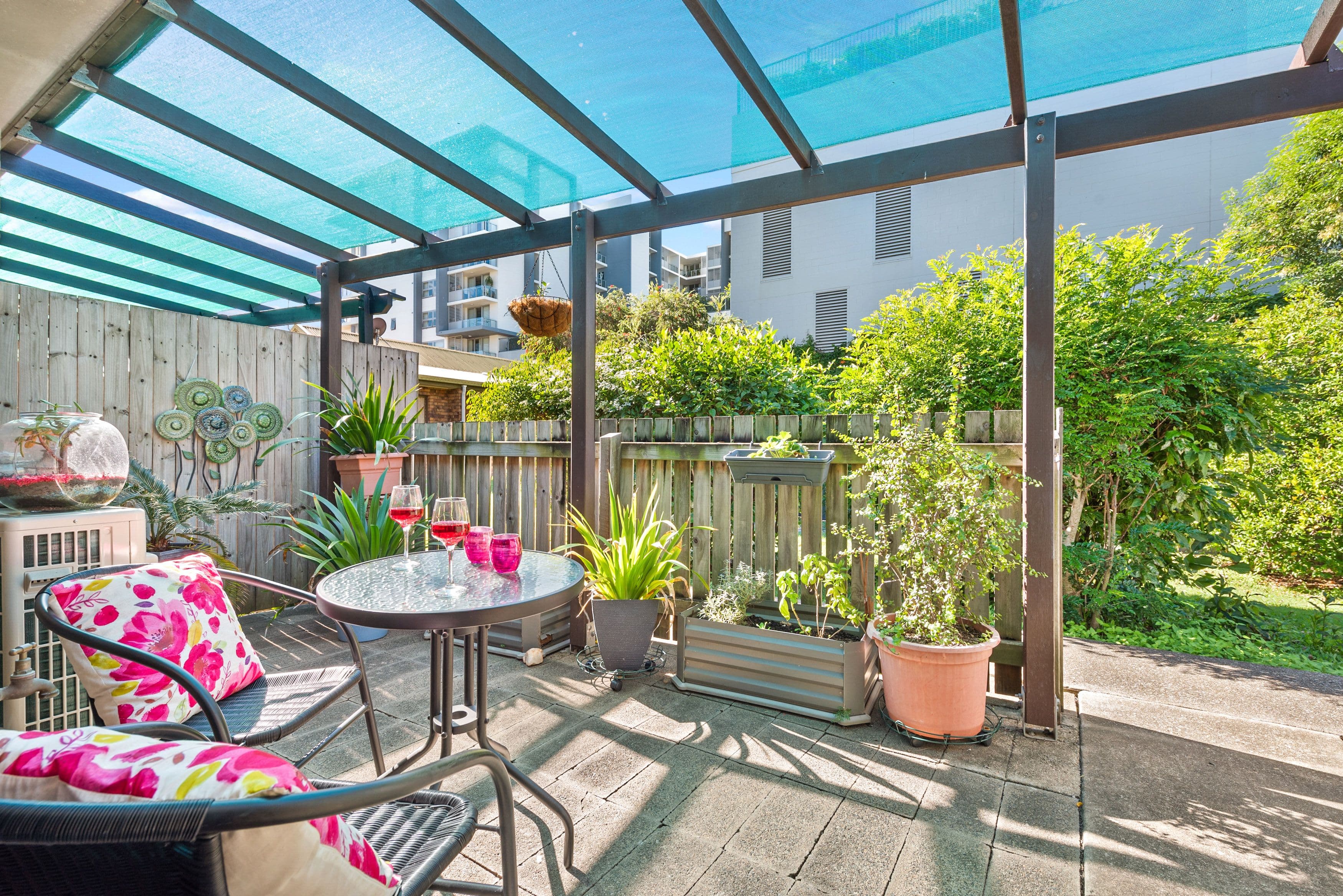 1 Rock Street, Scarborough QLD 4020, Scarborough - Thumbnail 2