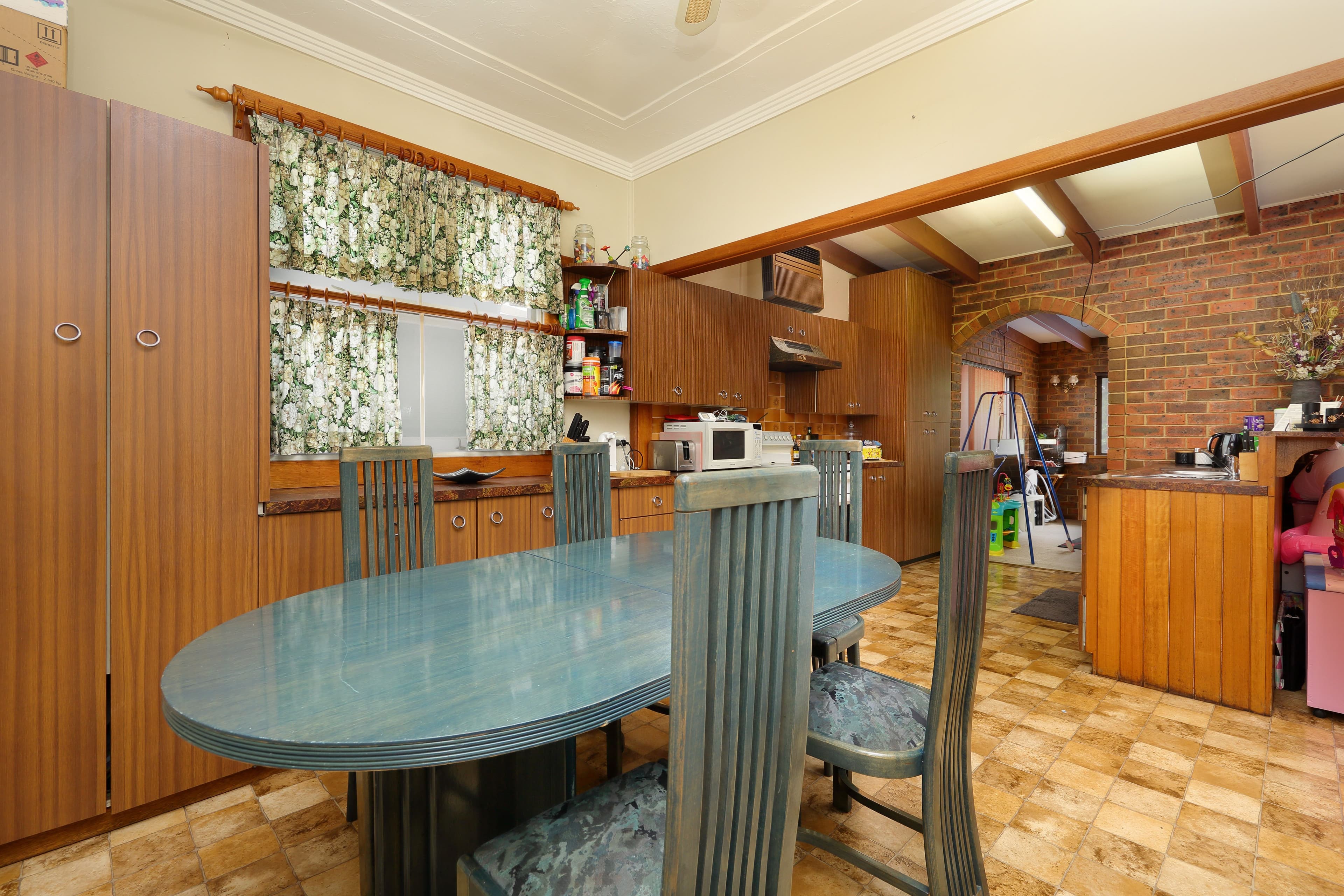 3 Mavis Avenue, Peakhurst NSW 2210, Peakhurst - Thumbnail 6