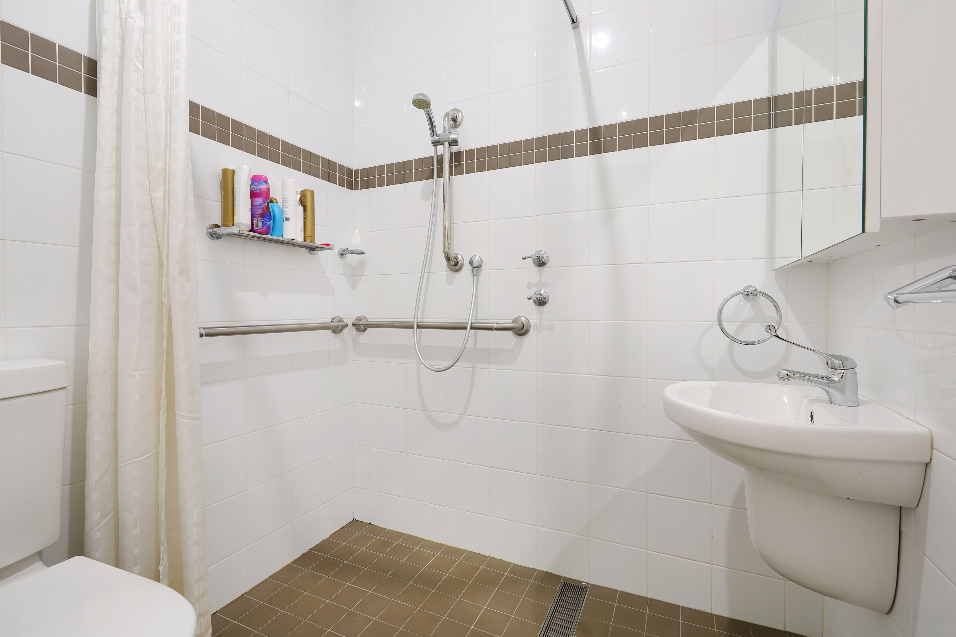 3 Mavis Avenue, Peakhurst NSW 2210, Peakhurst - Thumbnail 7