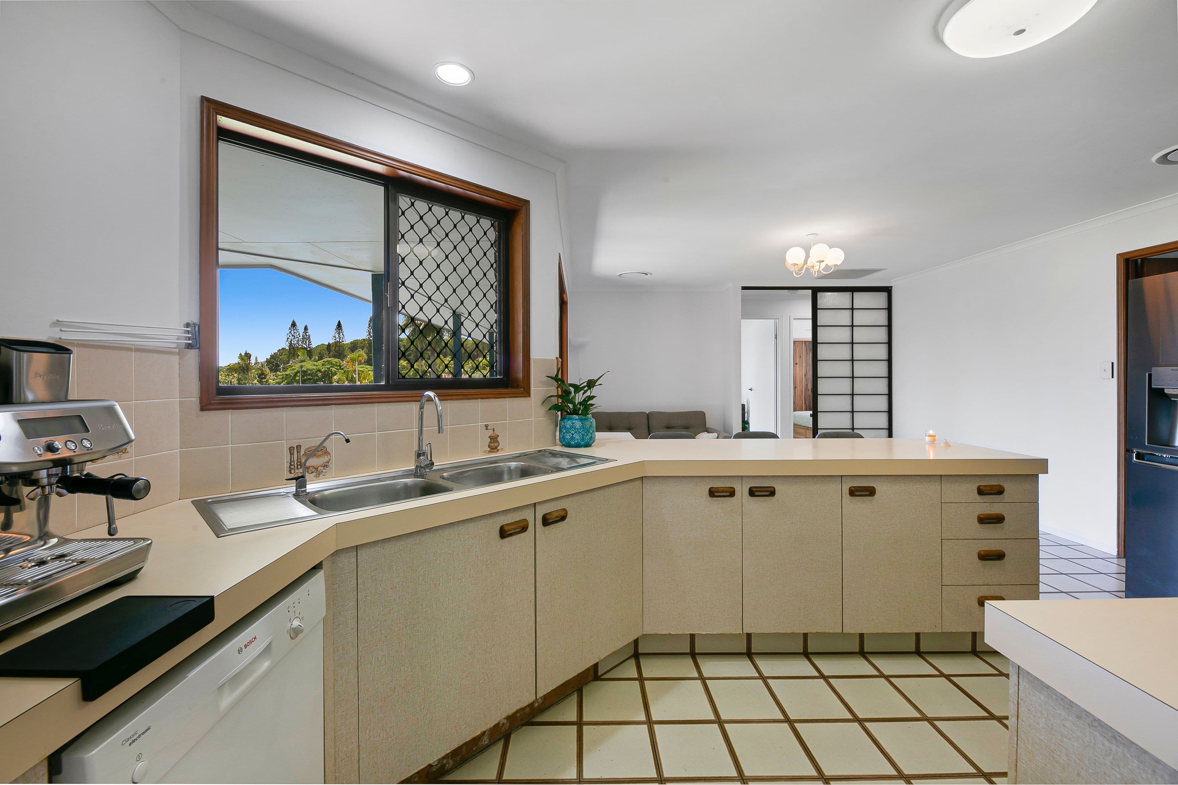 16 Tincurrin Court, Robina QLD 4226, Robina - Thumbnail 2