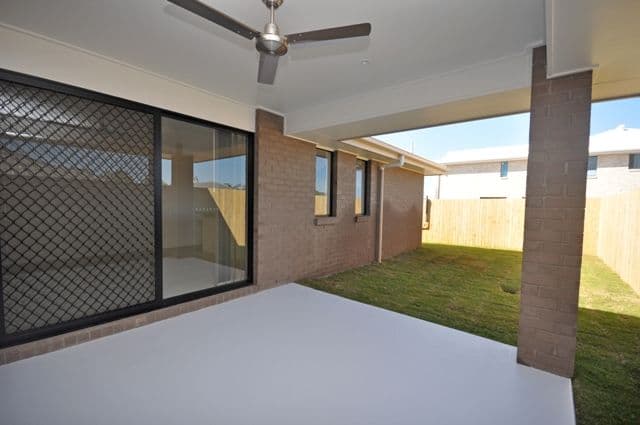 28 Capricorn Circuit, North Lakes QLD 4509, North Lakes - Thumbnail 3