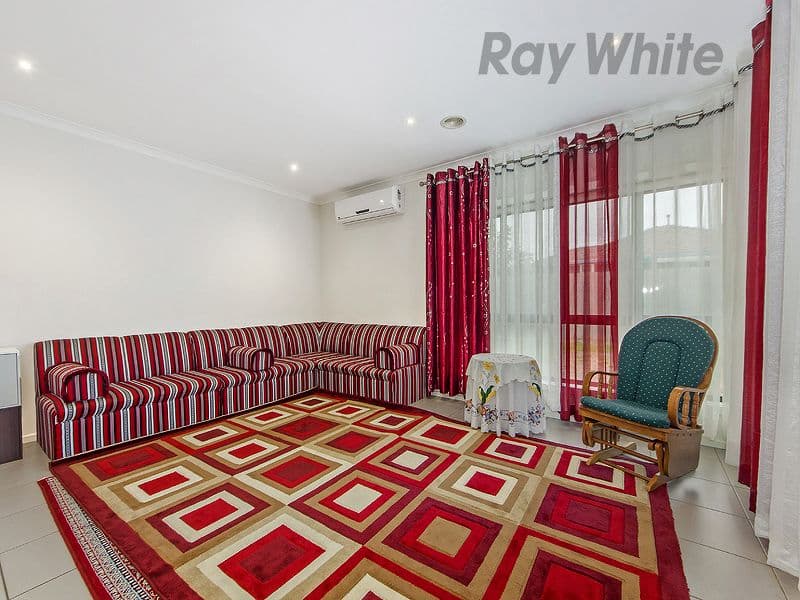 11 Parry Drive, Sunshine West VIC 3020, Sunshine West - Thumbnail 5