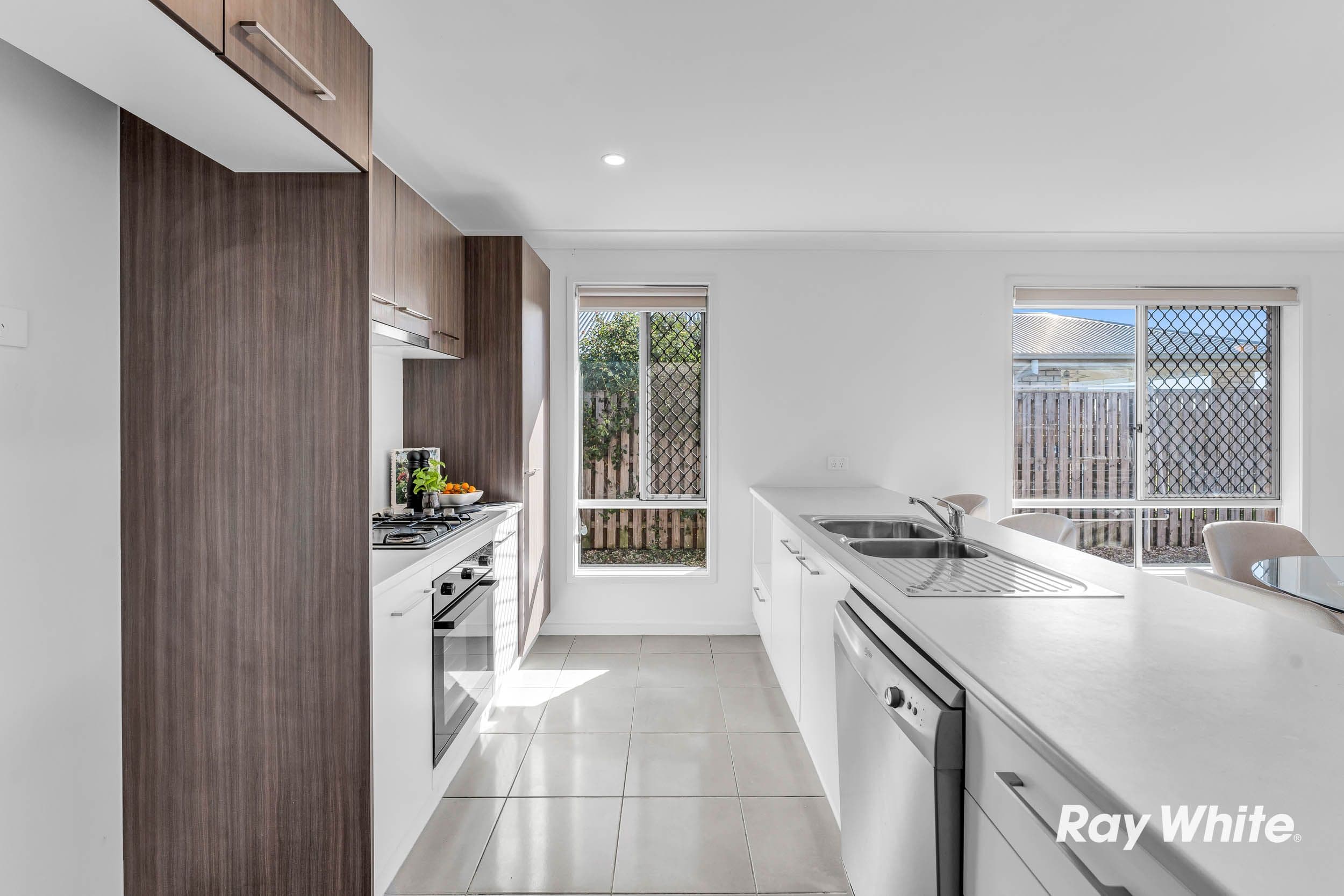 46 Cotton Crescent, Redbank Plains QLD 4301, Redbank Plains - Thumbnail 2