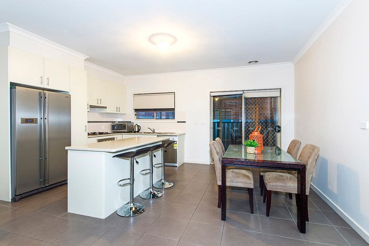 26 Panton Gap Drive, South Morang VIC 3752, South Morang - Thumbnail 4