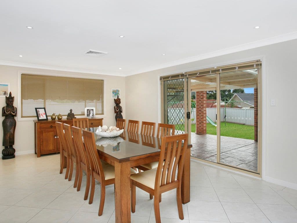23 Falmer Street, Abbotsbury - Thumbnail 4