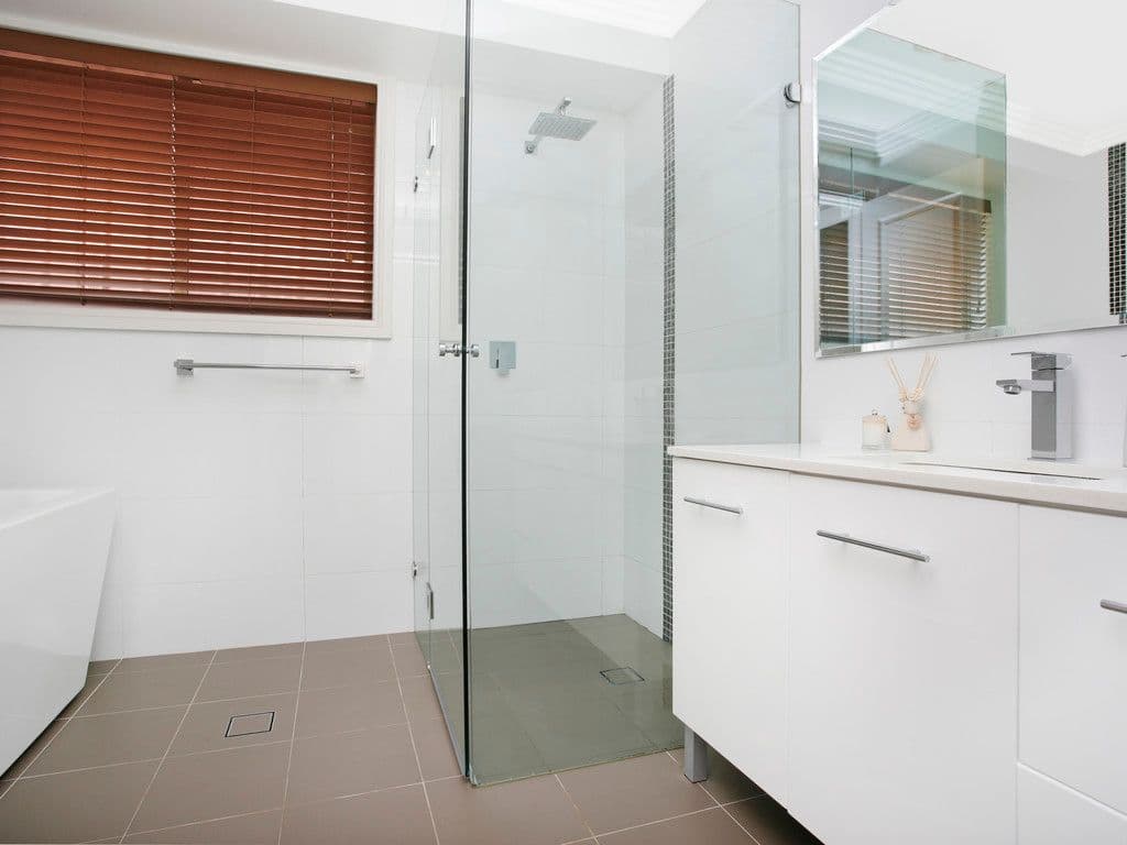 23 Falmer Street, Abbotsbury - Thumbnail 7