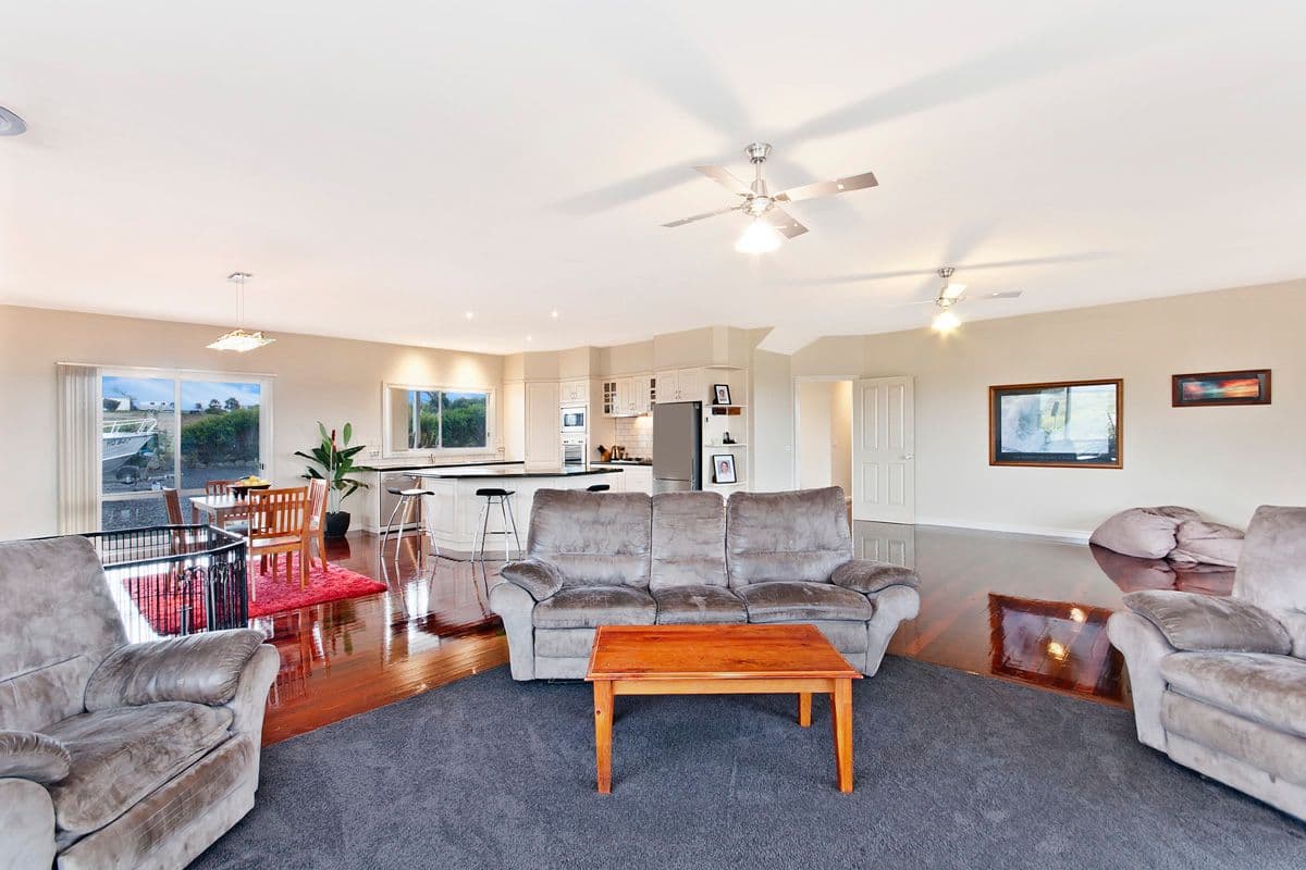 5 Fitzgibbons Lane, Illowa VIC 3282, Illowa - Thumbnail 3
